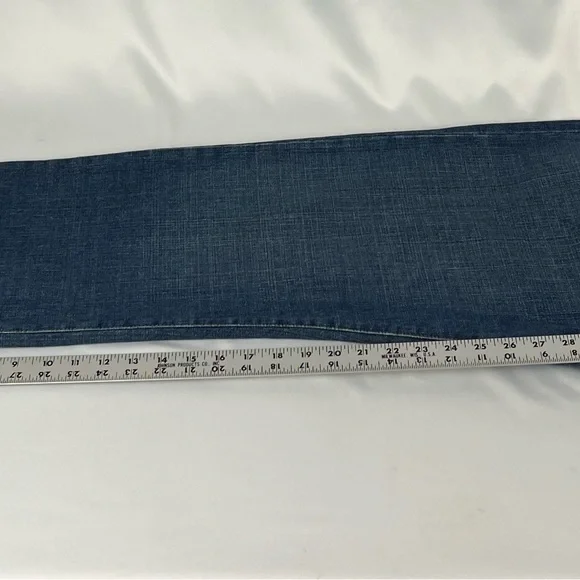 NWT Men’s Chaps Straight Fit Denim Jeans Medium Dark Blue Wash 36” x 32” - Picture 10 of 16